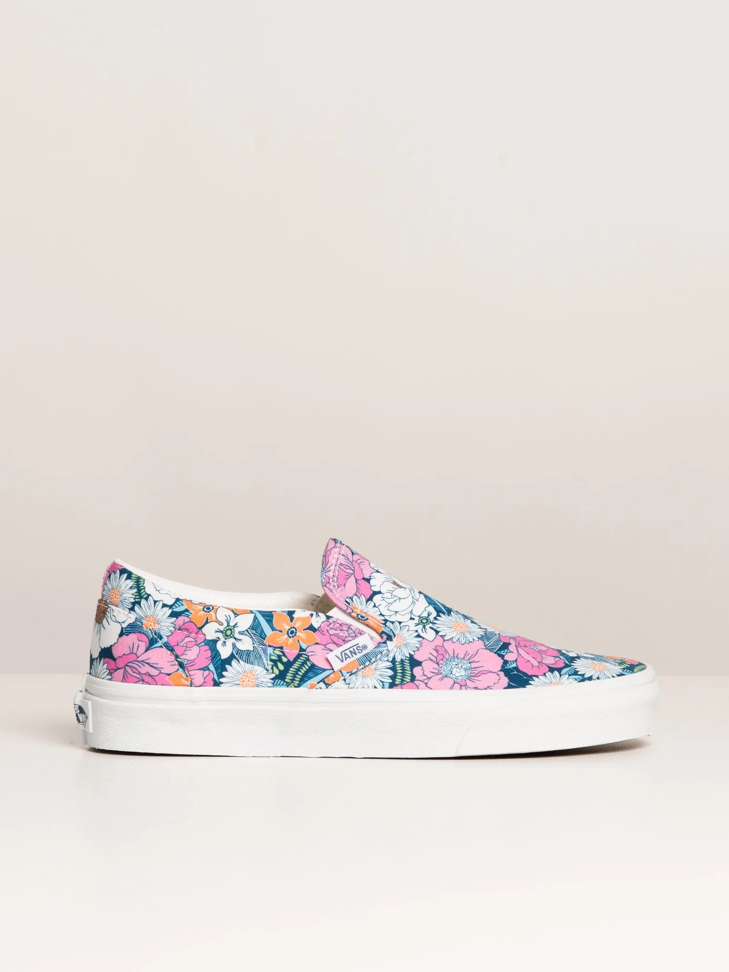 WOMENS VANS CLASSIC SLIP ON RETRO FLORAL SNEAKER - CLEARANCE